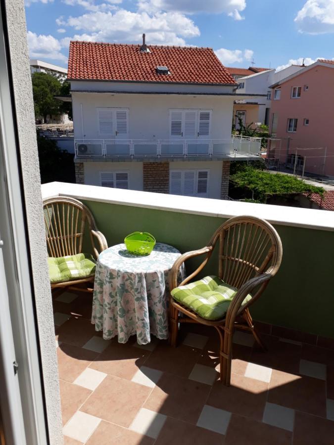 -Villa Sjor -Primosten-Apartmani- Has 2 Large Apartments And 2 Smaller Ones -Primosten Lokvice 6 Bagian luar foto